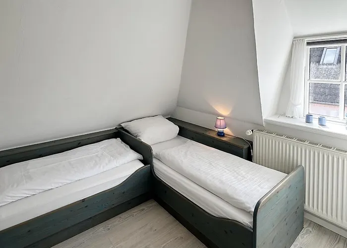 Hues Sanskiin *eerdglueper*